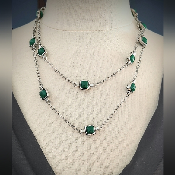 Talbot Long Necklace Silver Tone And Shamrock Green Square Faux Stones - Picture 3 of 12